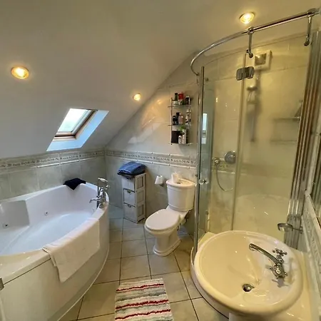 Cosy In A Stone Vendégház Salthill