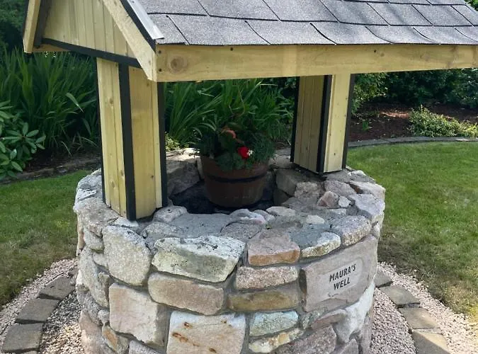 Гостевой дом Cosy In A Stone 4*